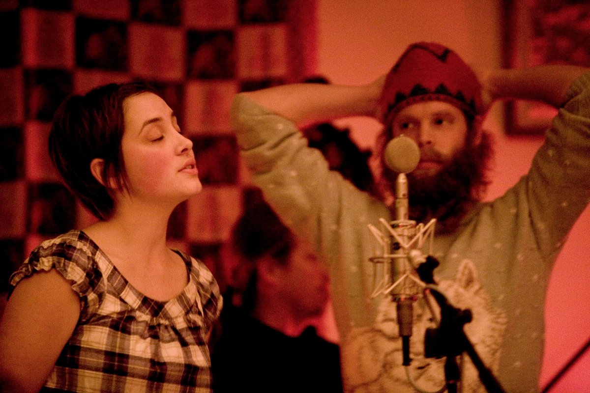 Cheyennne Mize and Bonnie Price Billy (Will Oldham) singing in the studio for the album "Funtown Comedown"